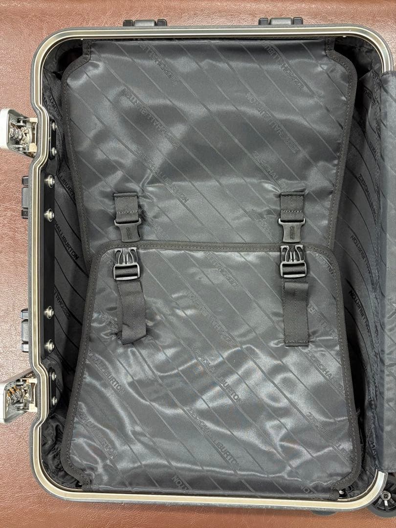 セール‼️ ゼロハリバートン　ジオ3.0 アルミ　キャリー 中古　正規品　4輪