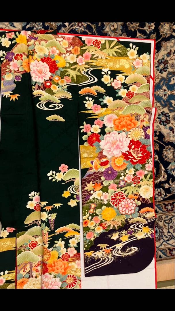 極美品　正絹振袖　袋帯付　抹茶　モスグリーン紫色花柄　金糸刺繍　写真撮影のみ