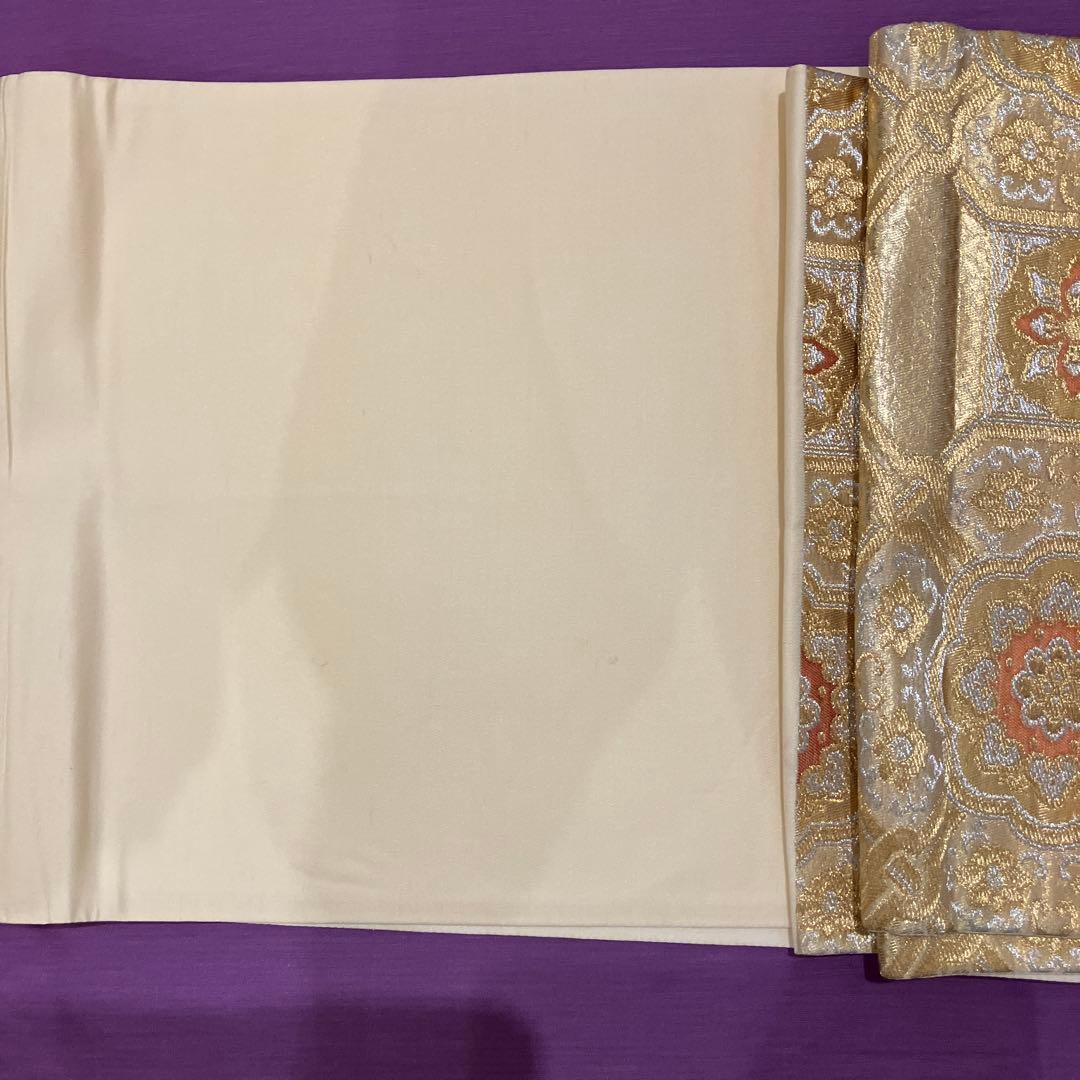 極美品　正絹振袖　袋帯付　抹茶　モスグリーン紫色花柄　金糸刺繍　写真撮影のみ