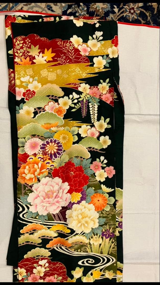 極美品　正絹振袖　袋帯付　抹茶　モスグリーン紫色花柄　金糸刺繍　写真撮影のみ