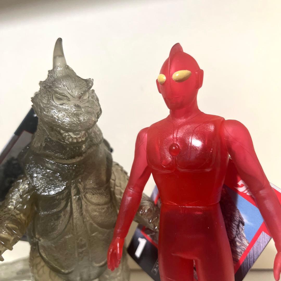 バンダイ製 海外イベント限定 ウルトラマン ゴメス ソフビ フィギュア セット