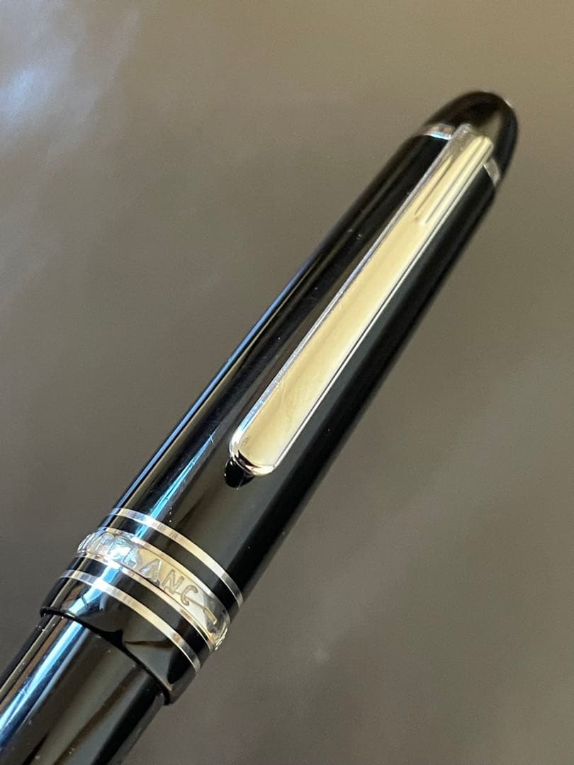 ◾️プラチナ◾️モンブラン ミッドサイズ◾️ボールペン◾️化粧箱、サービスガイド冊子付