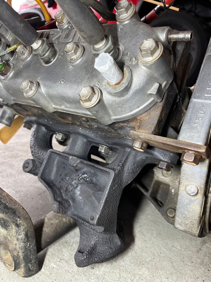 ジムニーsj30実働エンジン引き取り限定