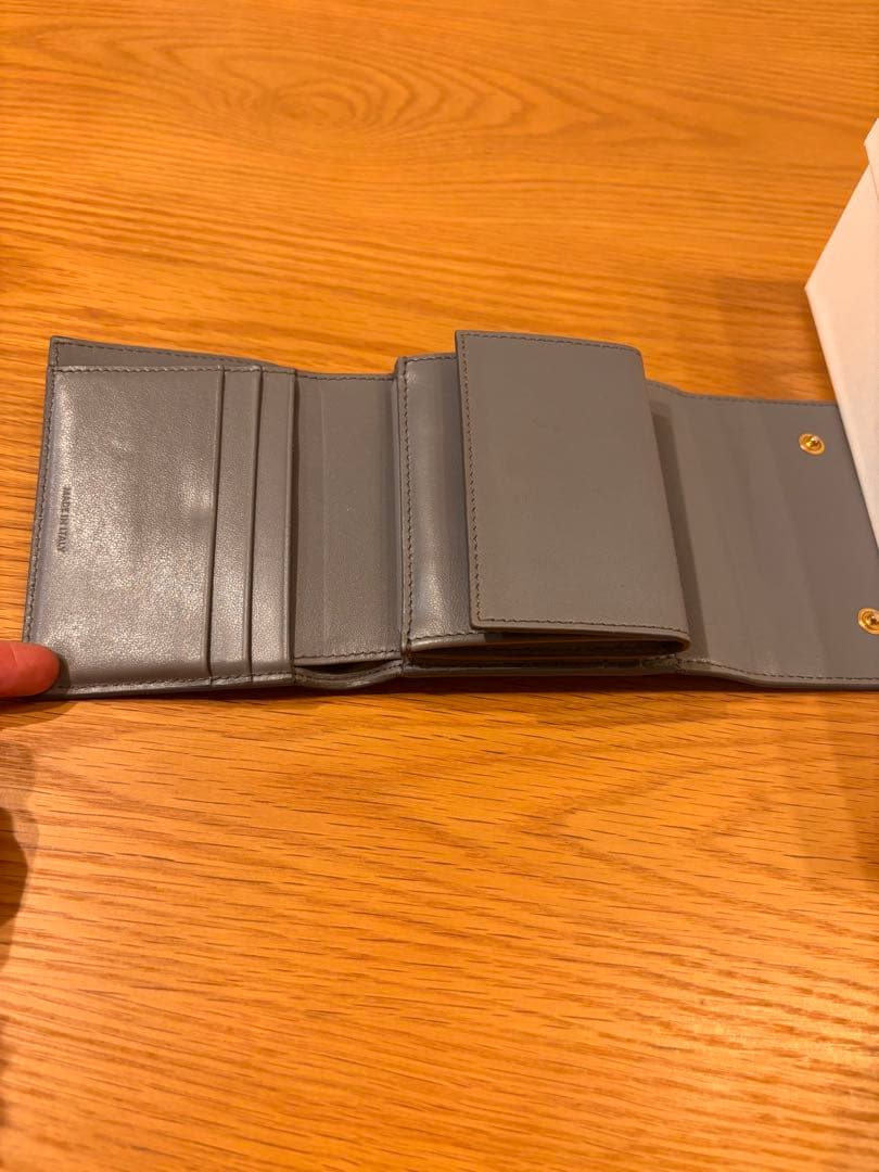 CELINE 三つ折り財布 グレー 保存袋付き