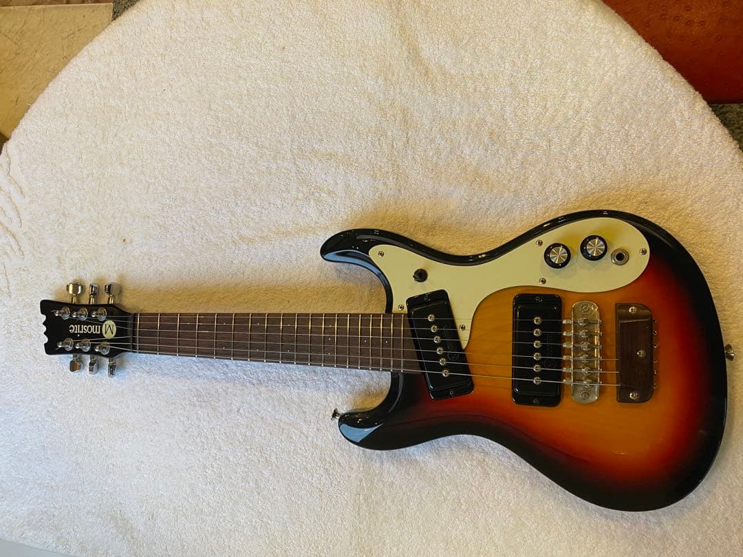 モズライト Mosrite ミニギター