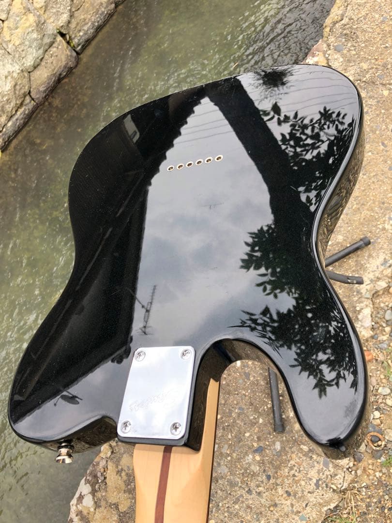 Squier by Fender ストラトキャスター(B109)