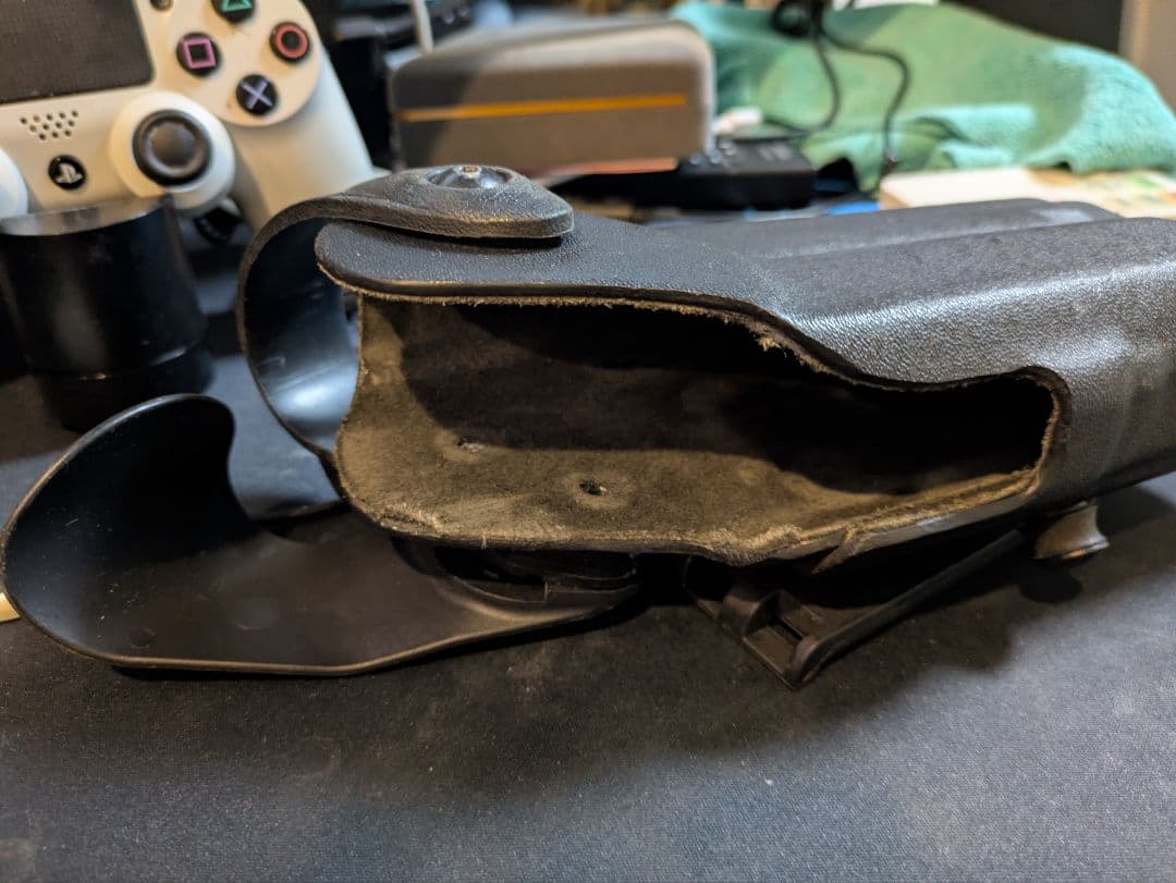 実物 サファリランド 6004 P226 ライト対応ホルスター