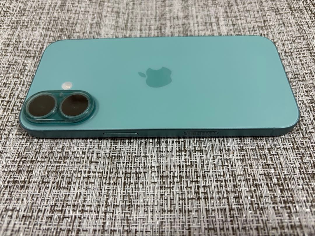 【美品】iPhone16 128GB ティール