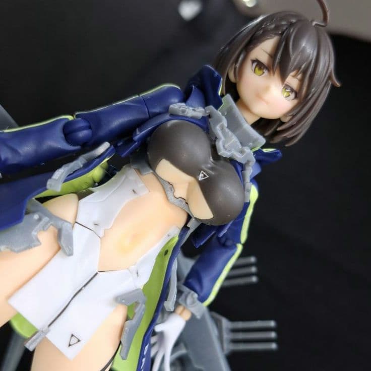 完成品　PLAMATEA ボルチモア プラモデル　アズールレーン