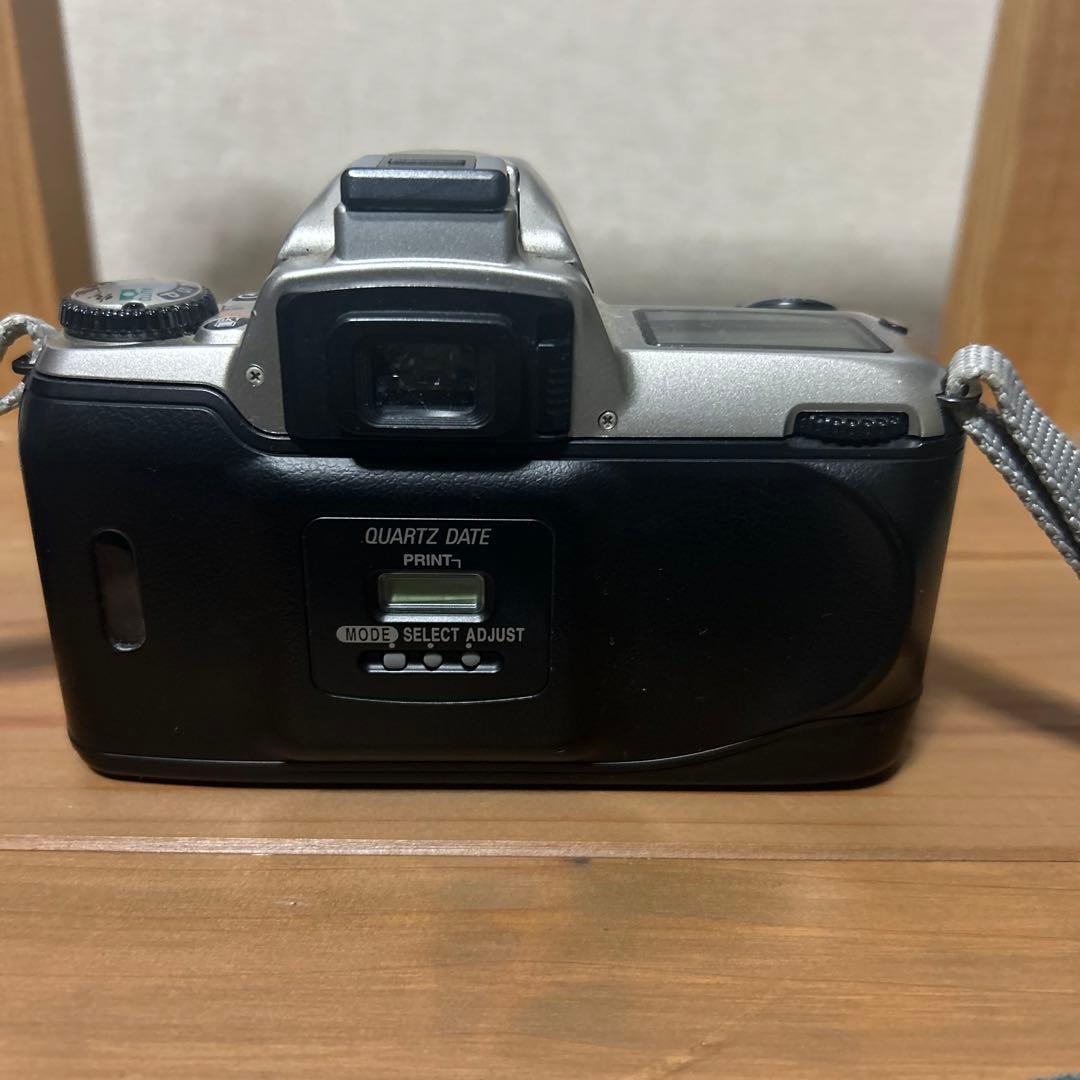 一眼レフカメラ　フィルム式