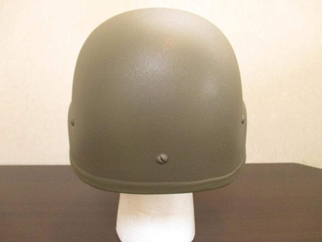 未使用　中国軍　QGF03　03式ヘルメット　軍用ヘルメット　防弾ヘルメット