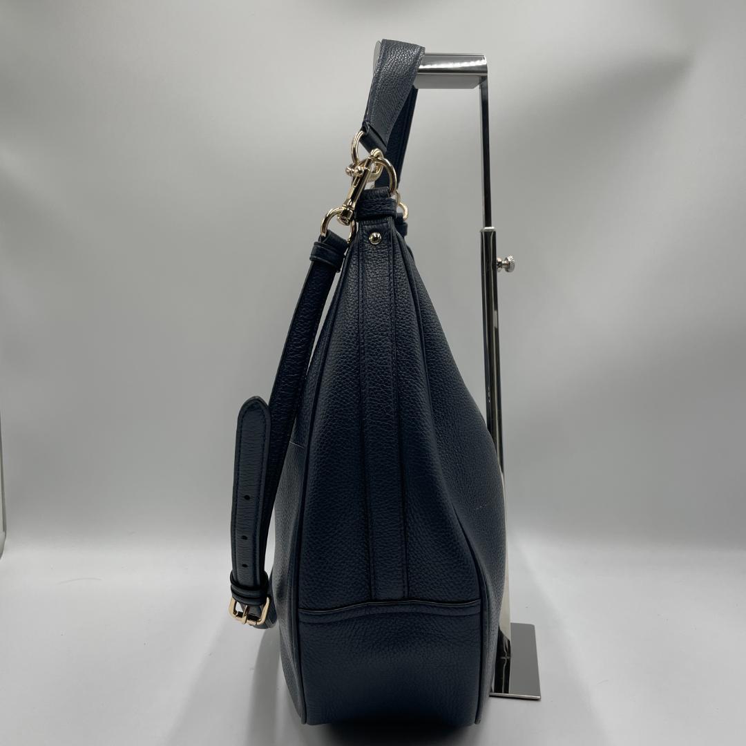 良品 COACH ショルダーバッグ レザー ブラック ホーボー 斜め掛け