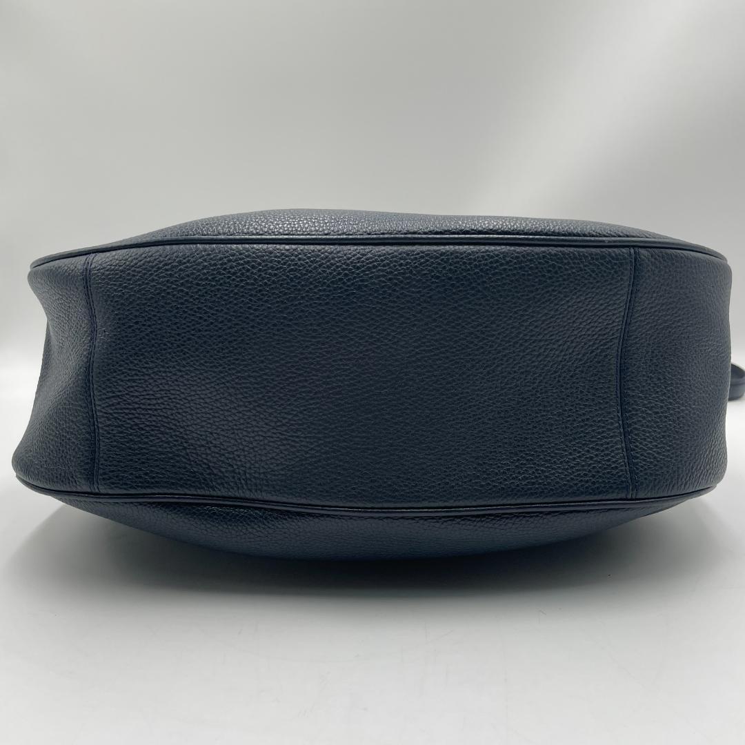 良品 COACH ショルダーバッグ レザー ブラック ホーボー 斜め掛け