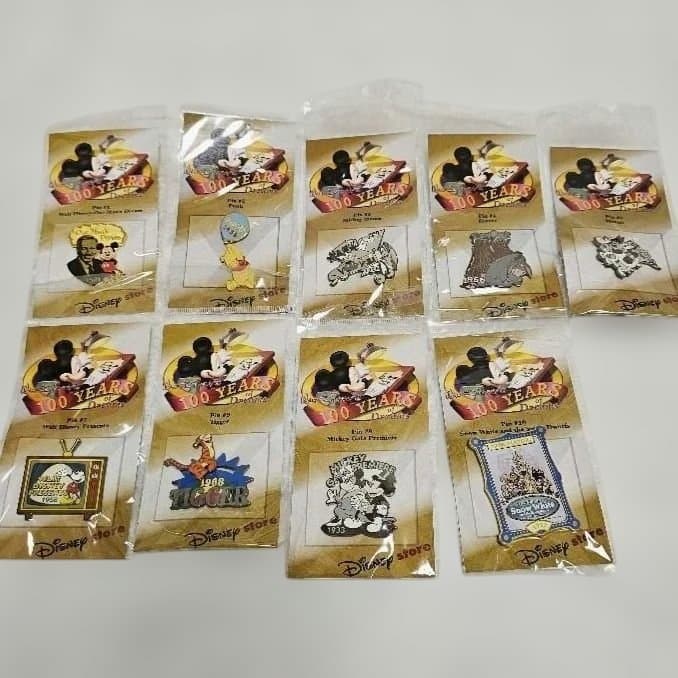 DisneyStore ウォルトディズニー生誕100周年　ピンバッジ まとめ売り