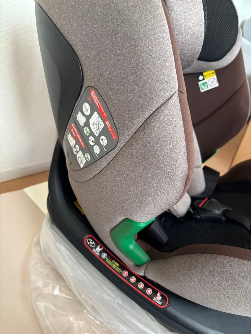 【Nebio】チャイルドシート ターンピットF