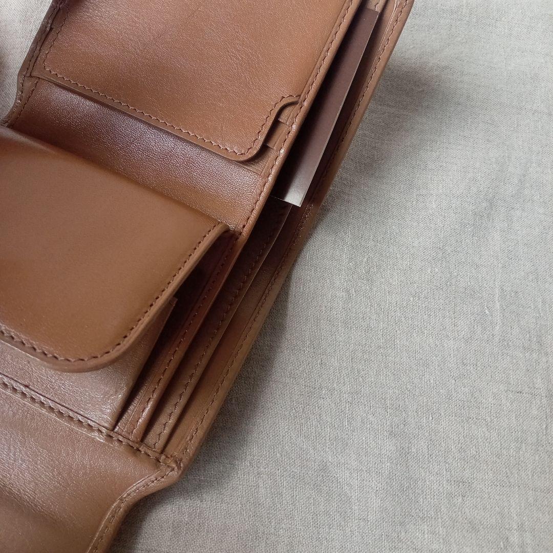 ヒロフ　二つ折りサイフ　ベージュ