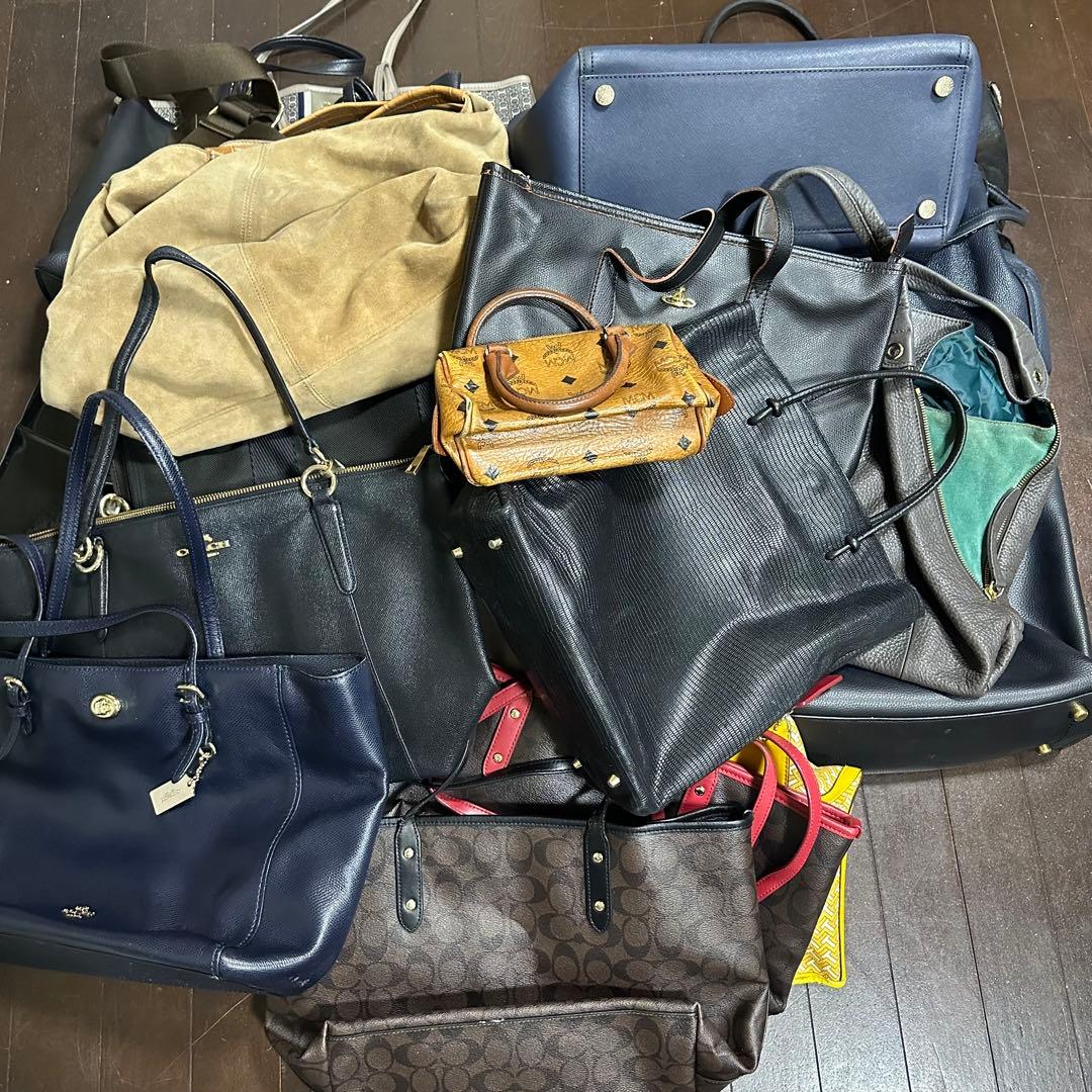 b*q様 ブランドバッグ まとめ売り 28点 COACH MCM 等 バッグ ジ