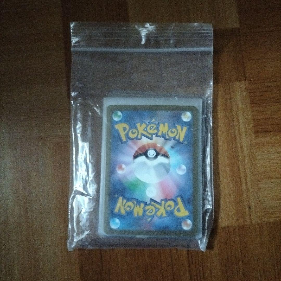 サプライ・アクセサリ・グッズ rare mew card and mystery Pokemon cards