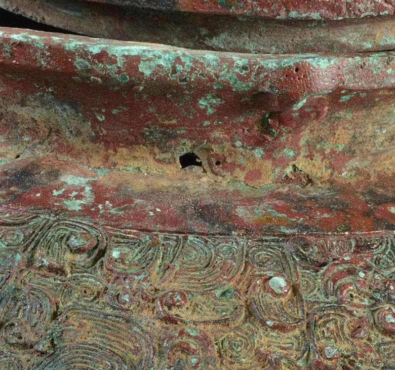 中国　古銅青銅　饕餮文神獣形　持ち手付尊　M R4502