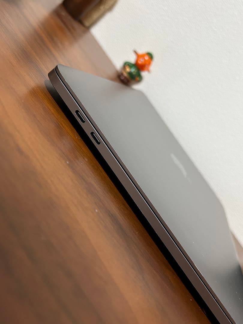 MacBook Pro 13 M2 13インチ　2022 8GB グレー