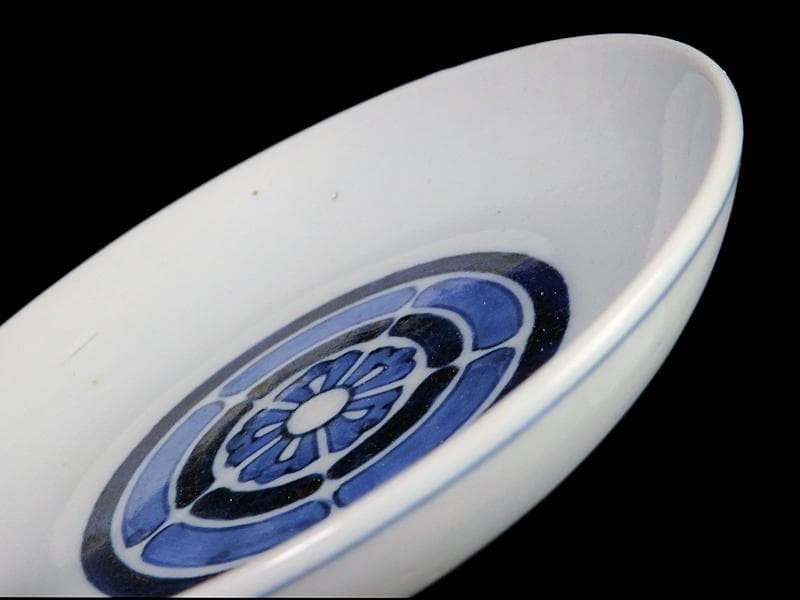 古伊万里　染付　丸に五瓜に唐花の図　家紋　４寸半皿　E90AS-CPb