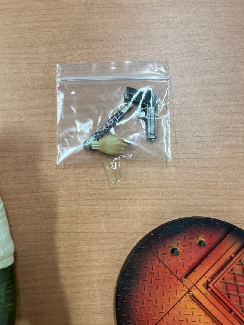 サイレントヒル3 ヘザー 1/6スケール スタチュー Gecco