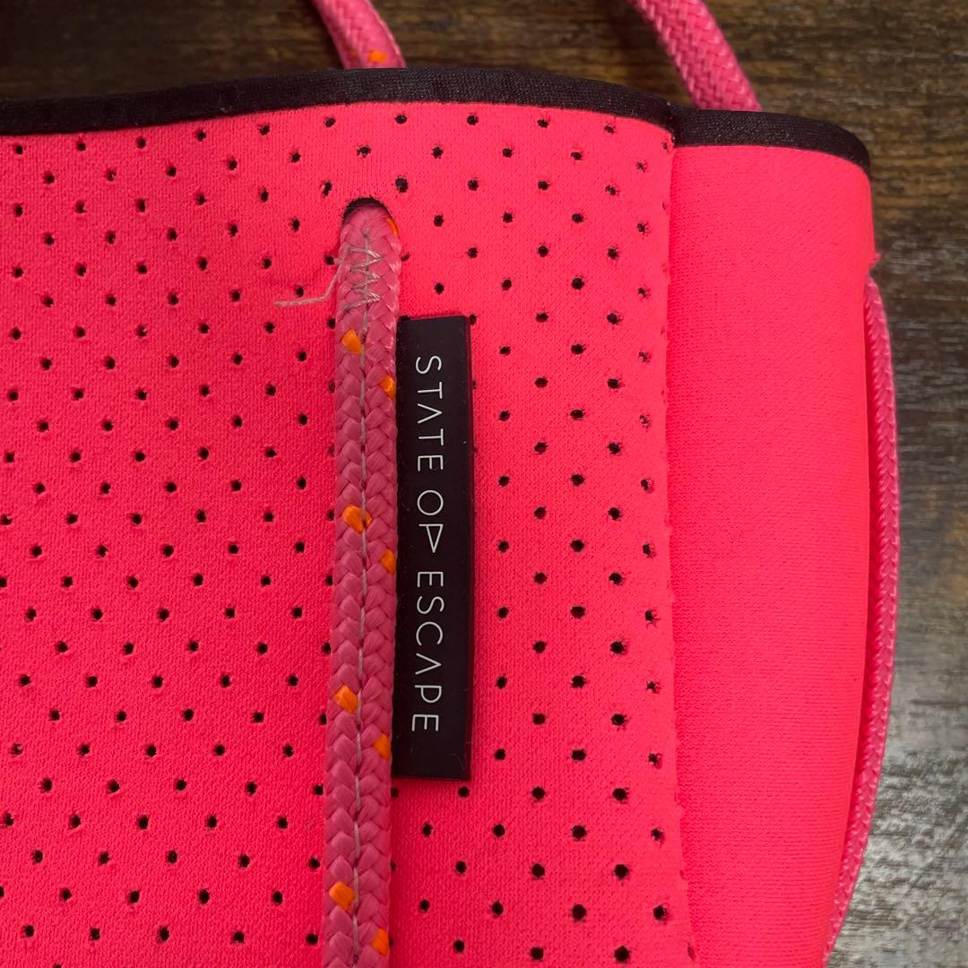 happyさん専用⭐︎ステイトオブエスケープ　マイクロ　ネオンピンク