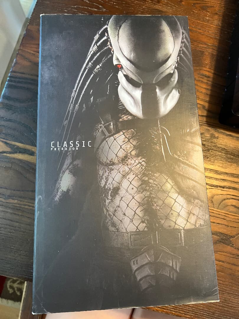 ホットトイズ プレデター クラシックプレデター 1/6