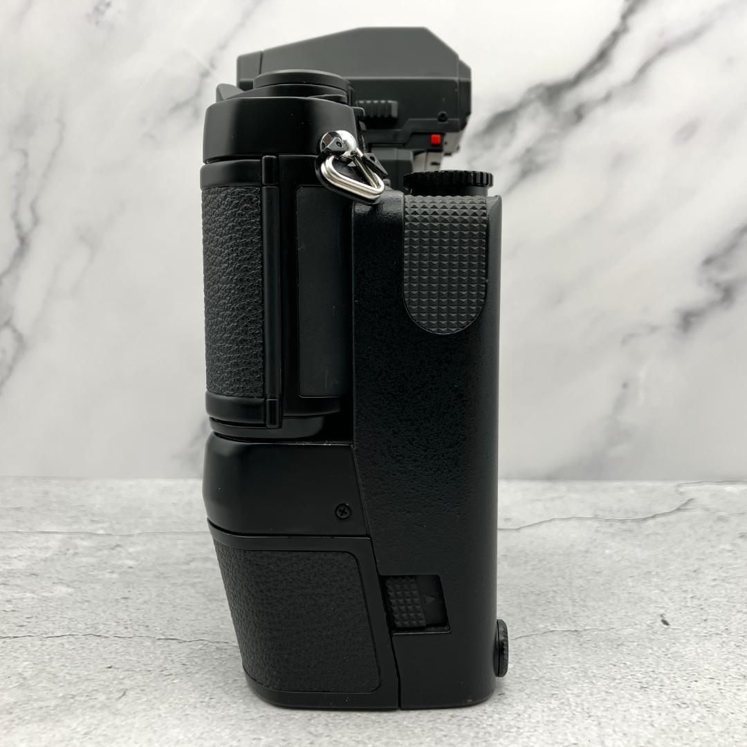 美品 Nikon F3 HP + MD-4 フィルムカメラ 外箱 動作確認済