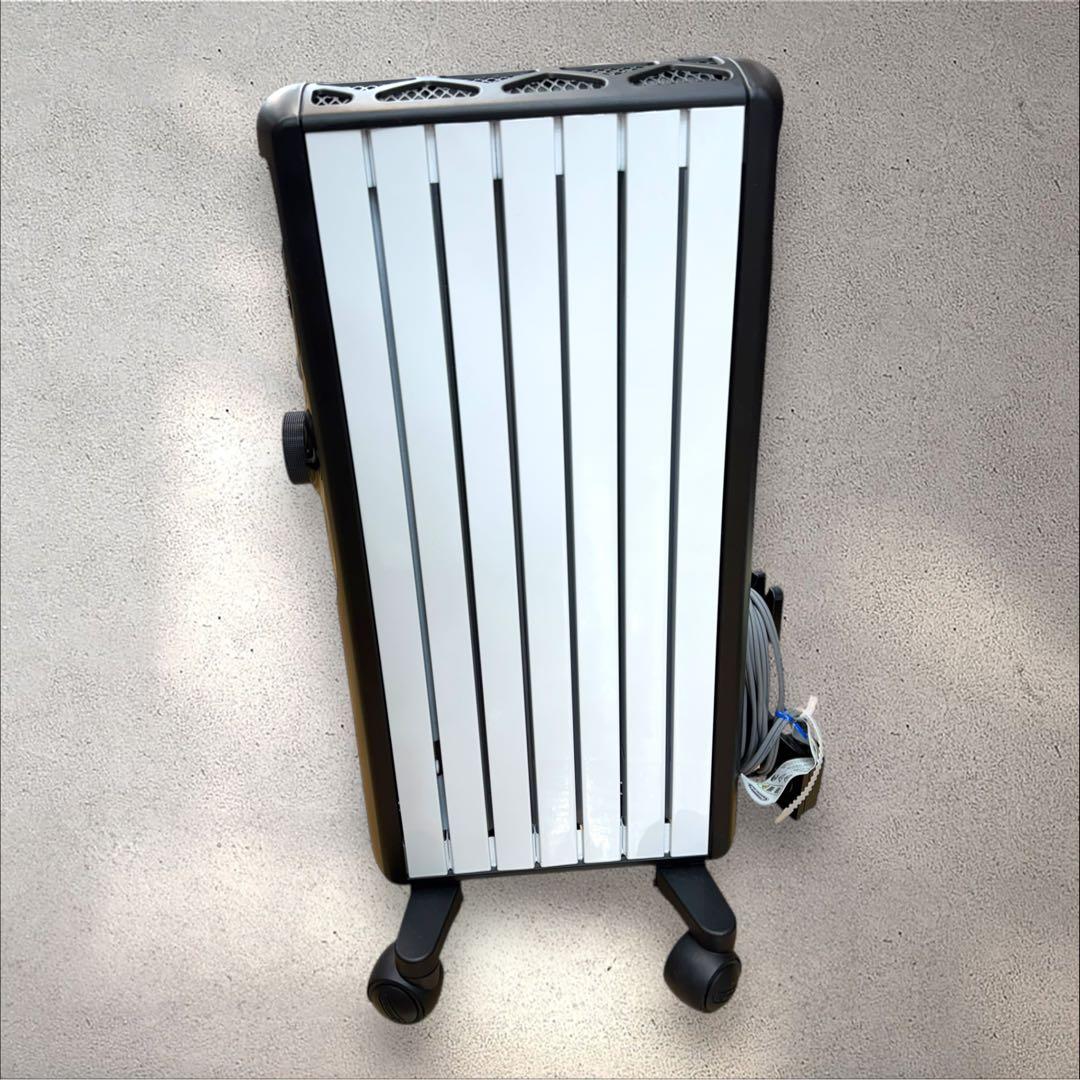 DeLonghi オイルヒーター （6-8畳）MDHS09-BK