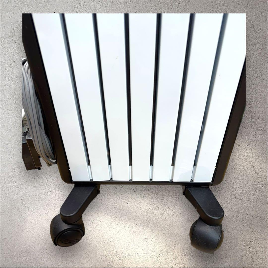 DeLonghi オイルヒーター （6-8畳）MDHS09-BK