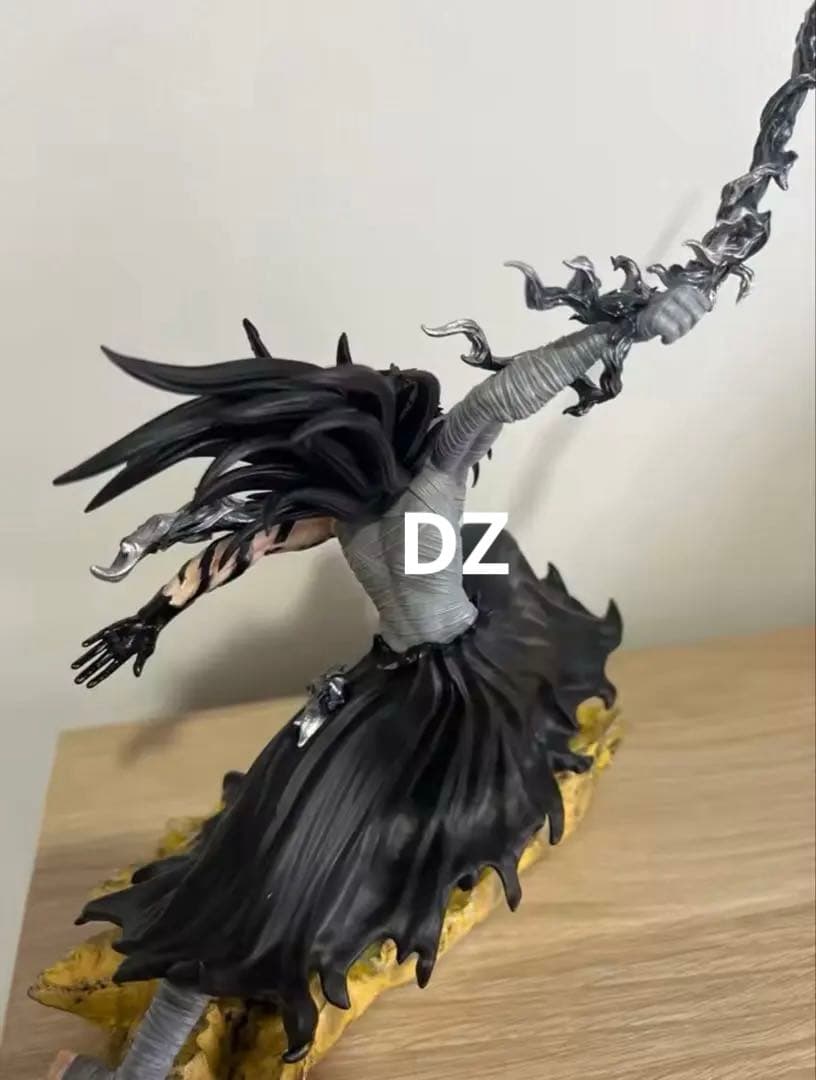 黒崎一護 最後の月牙天衝 ガレージキット フィギュア。