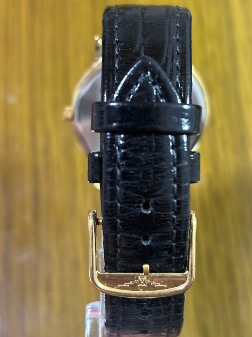 LONGINES 腕時計 ホワイト/ゴールド