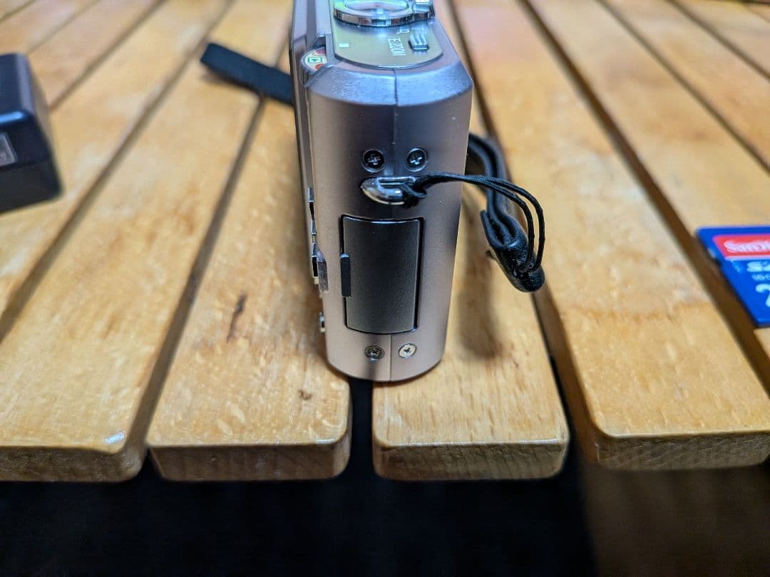 Panasonic パナソニック デジタルカメラ LUMIX DMC-FX100