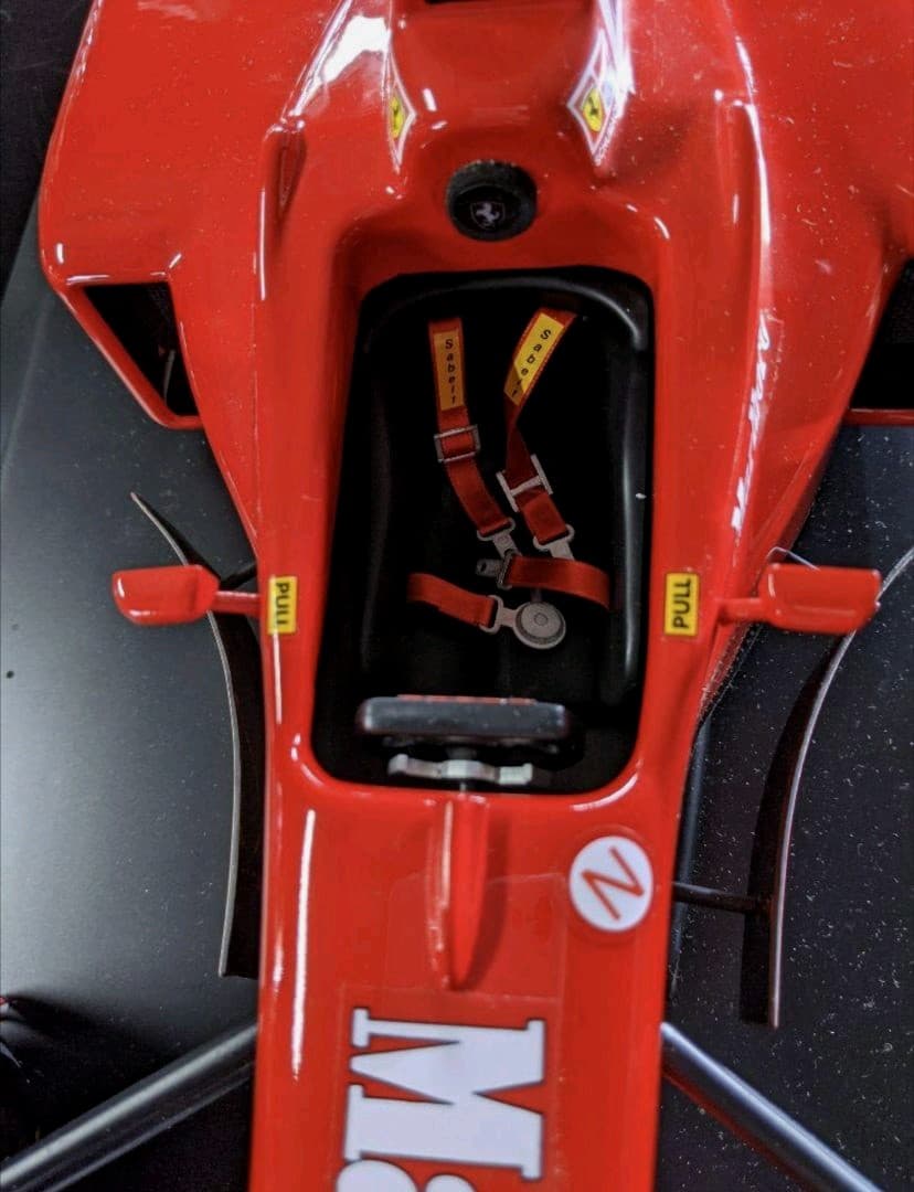 1/8:フェラーリF310B.M.シューマッハ#5【マルボロ】