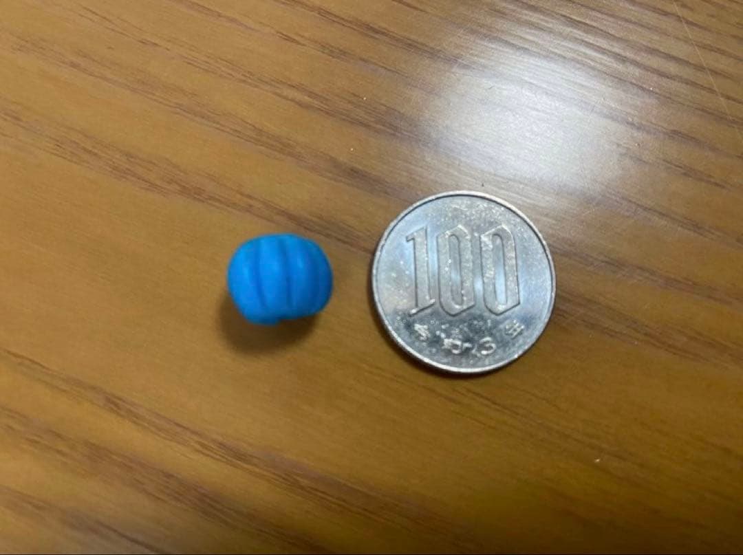 古いアイヌ玉　小玉6個と極小玉6個　とんぼ玉　硝子玉　コレクター