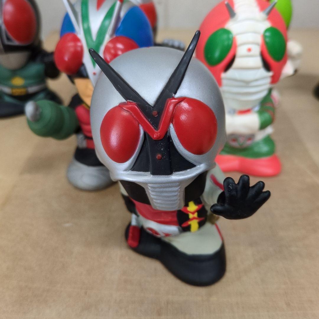 仮面ライダー貯金箱