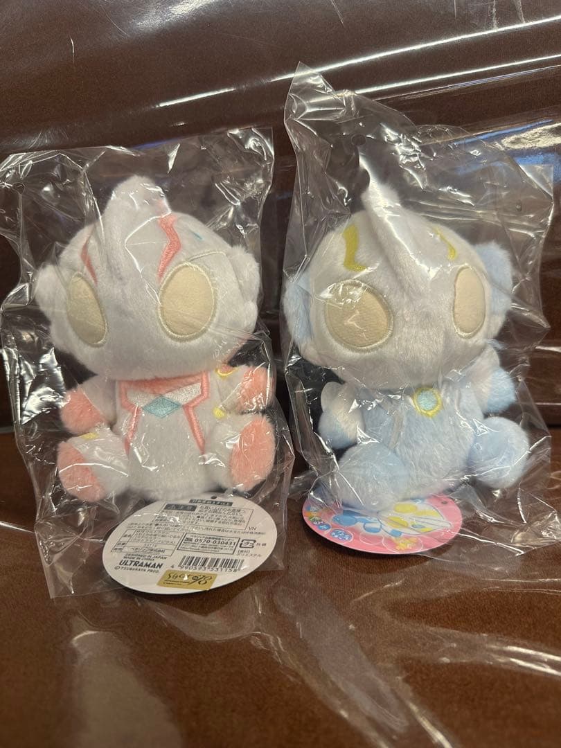 ウルトラマン　パステル　ふわふわお座り　ぬいぐるみ　メビウス　ヒカリ