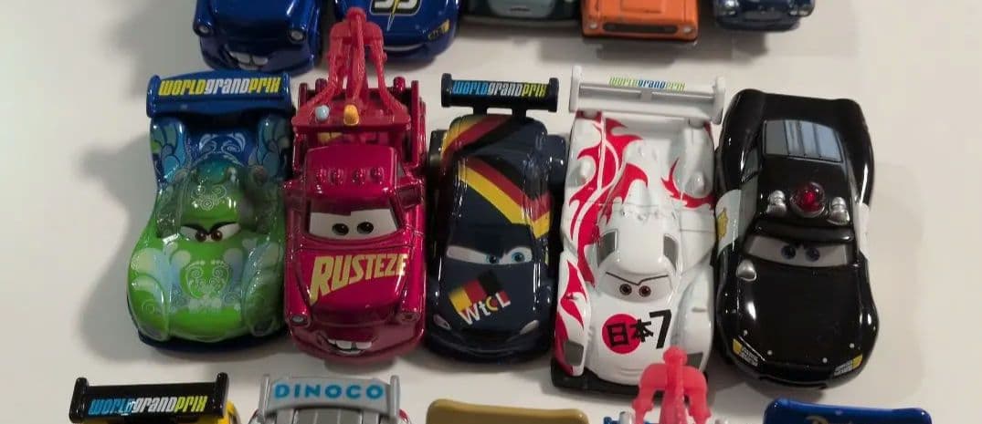 カーズ ミニカー 24台セット