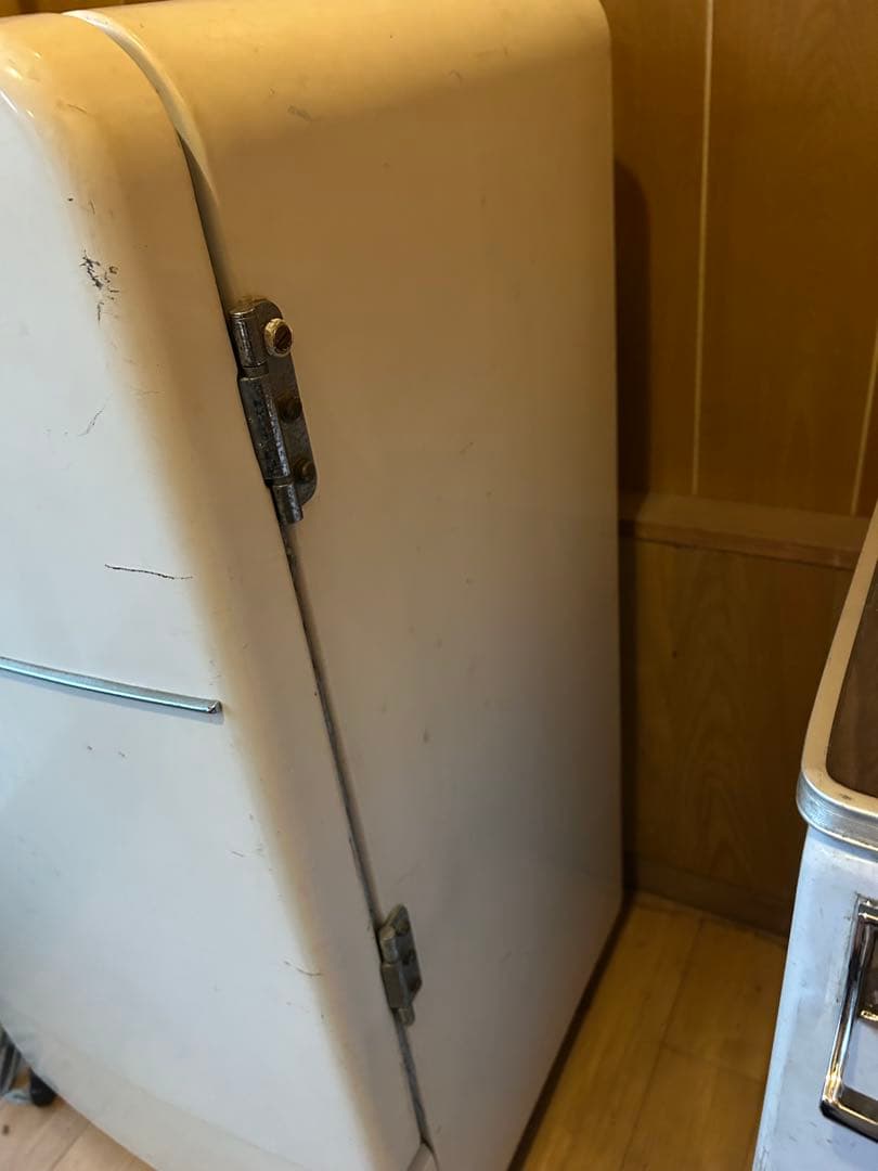 昭和30年代　東芝　電気　冷蔵庫　昭和レトロ　当時物　アンティーク　雑貨　家電