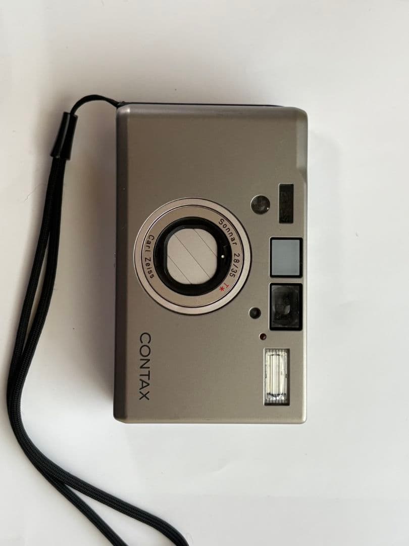 CONTAX T3 コンパクトフィルムカメラ　チタンシルバー