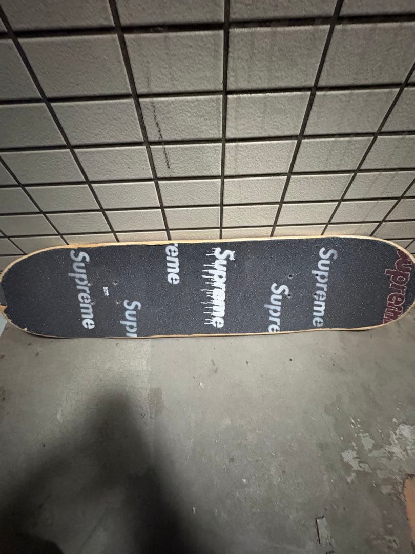 Supreme スケートボードデッキ 赤 8インチ スケボーデッキ