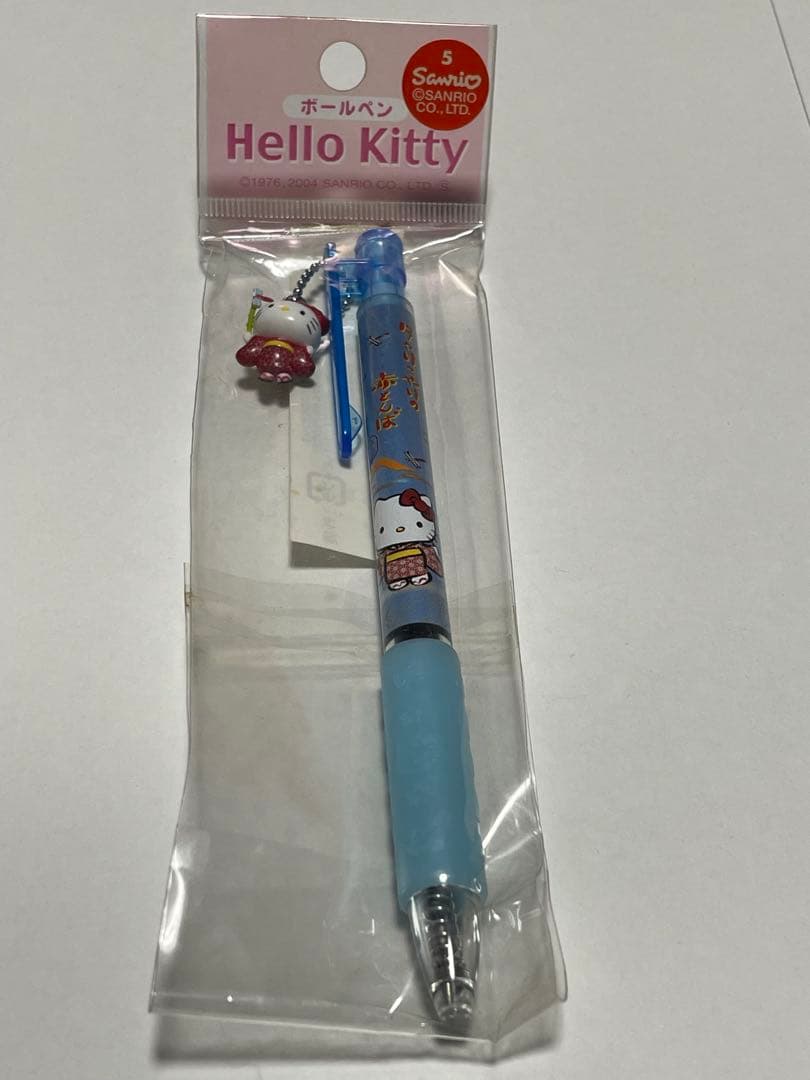 希少　ハローキティ2004年製　ボールペン