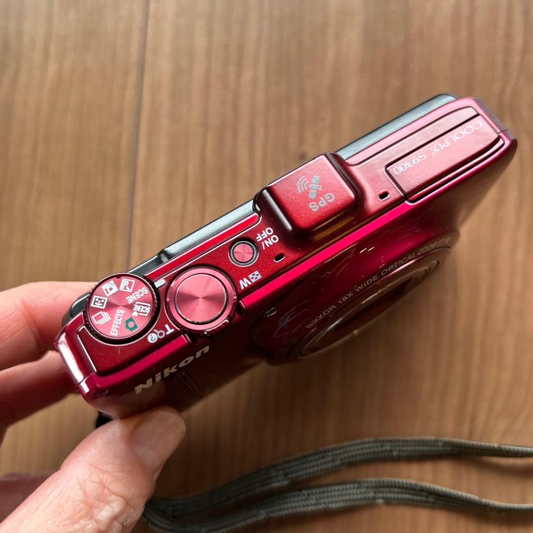 Nikon COOLPIX レッド 18倍ズーム