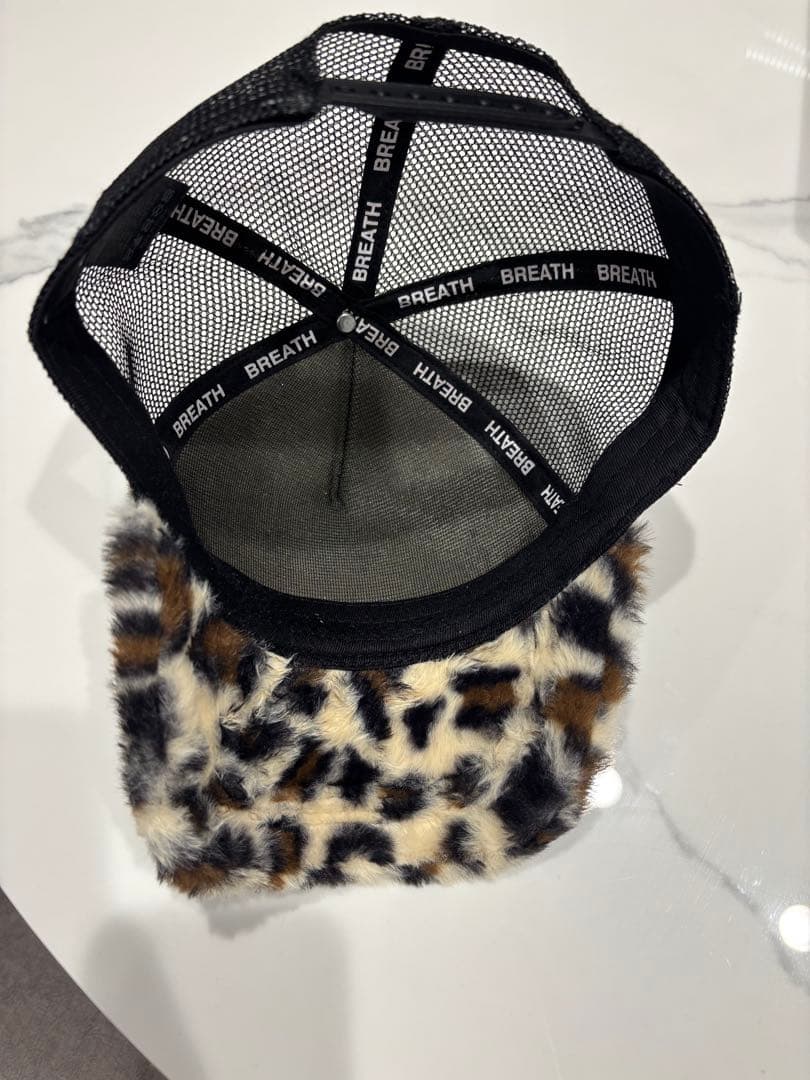 breath レオパードキャップ