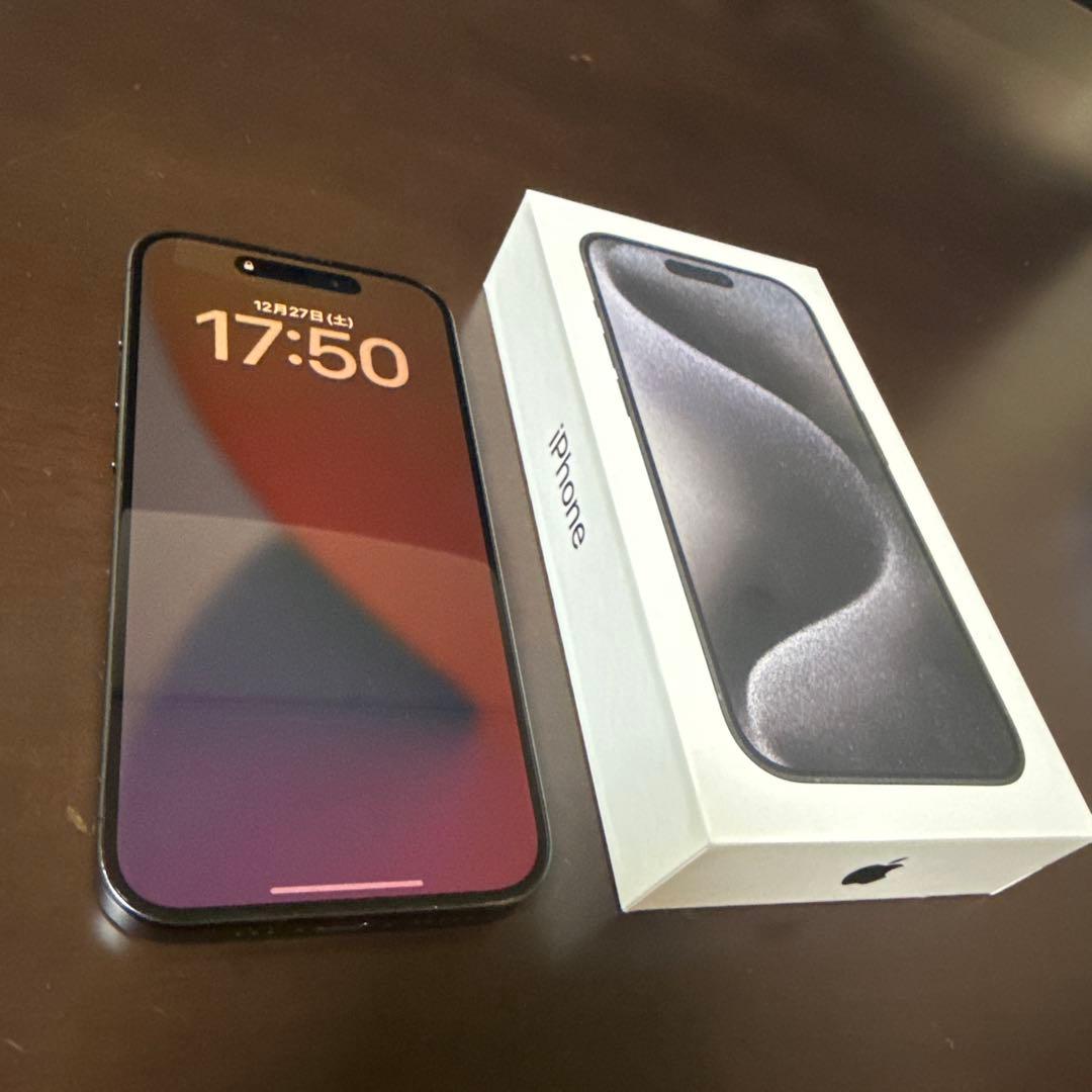 iPhone 15 Pro ブラック 本体