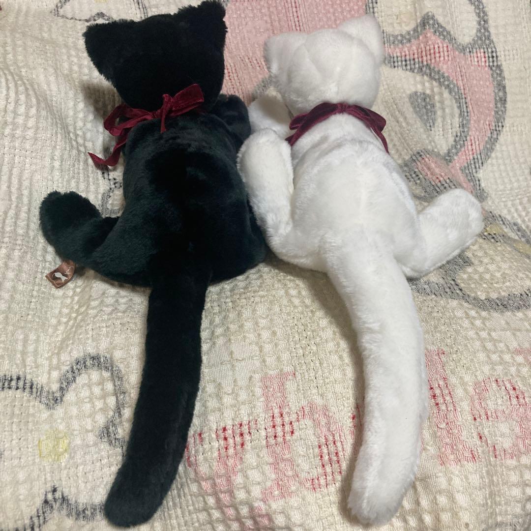 モンスイユ　ララ　黒猫＆白猫　ぬいぐるみ　中古品　バラ売り不可