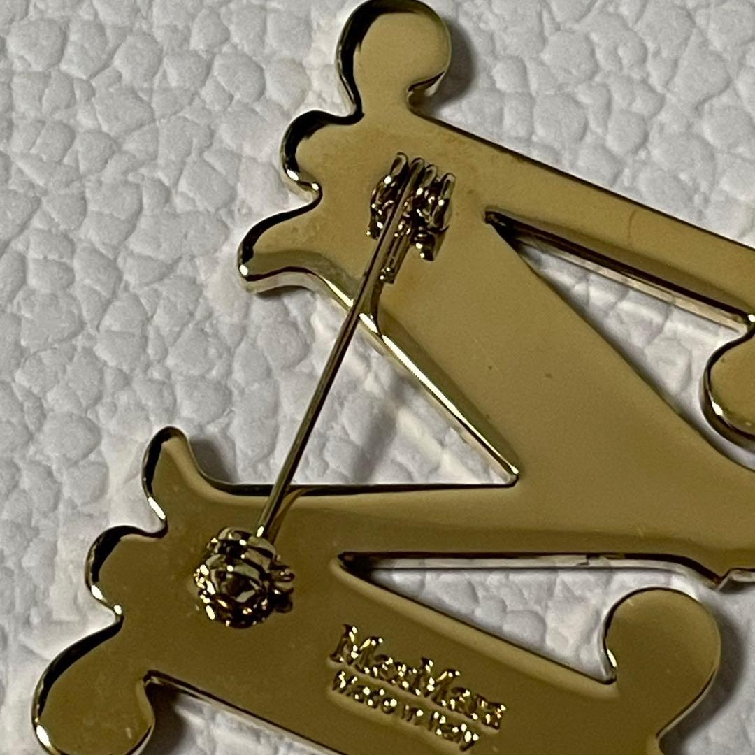 未使用保管品✨️ Max Mara 　BATH2 M字　ブローチ　クリスタル　赤色