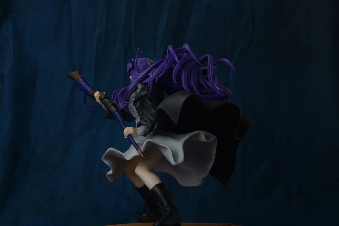 葬送のフリーレン　ガレージキット　塗装完成品　フリーレン＆フェルン　戦闘ver.