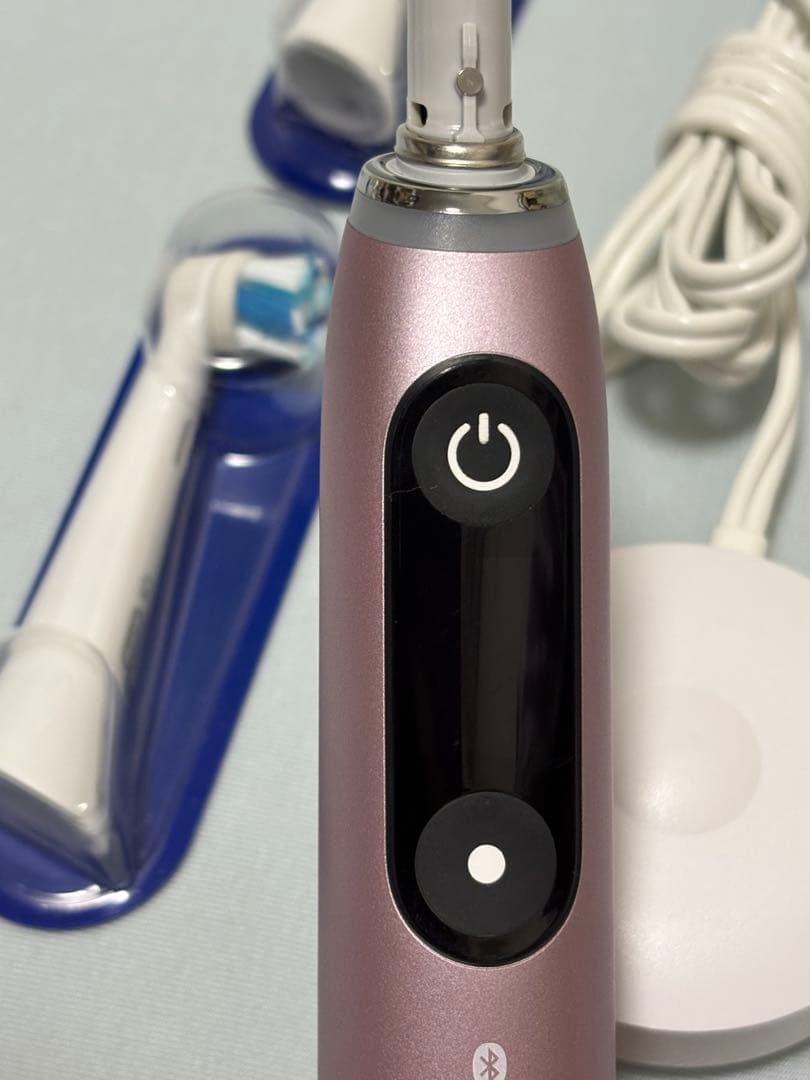 専用ページ　　オーラルbブラウン 電動歯ブラシ